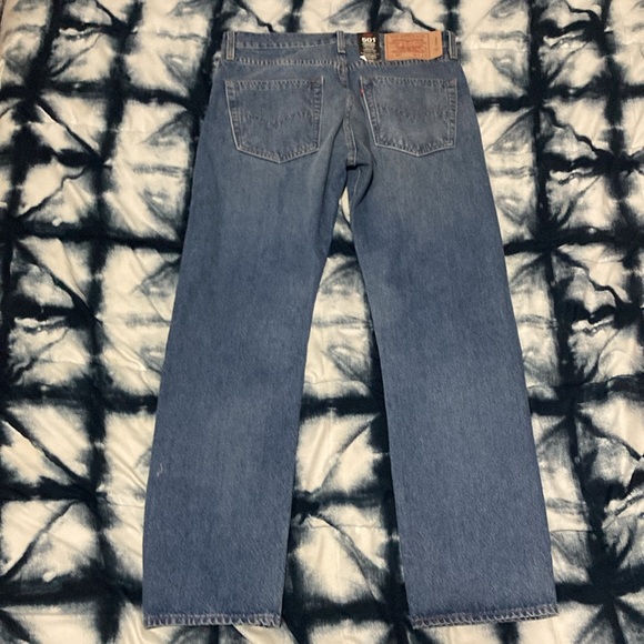 Brand new Levi 501 Strong 31W 32L - Picture 8 of 11